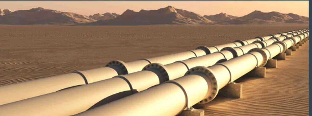 Oil and gas pipeline through the desert